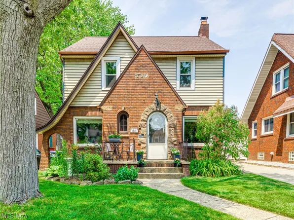 1715 Broad Blvd, Cuyahoga Falls, OH 44223