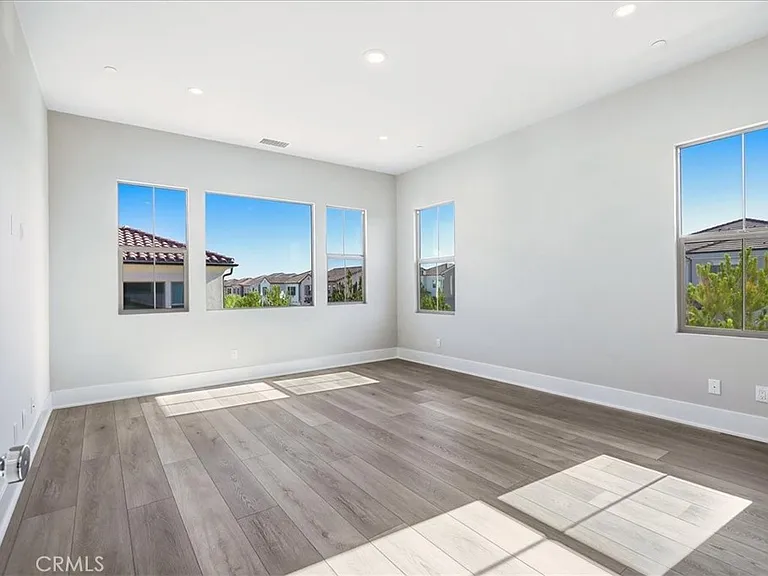 212 Mistwater — Photo 24