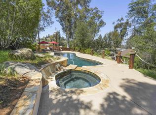 1533 Skyline Ln, El Cajon, CA 92019