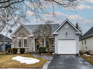 59 Abbey Dawn Dr, Loyalist, ON K0H 1G0