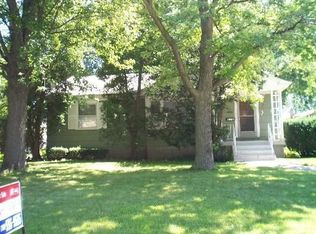 17531 Henry St, Lansing, IL 60438