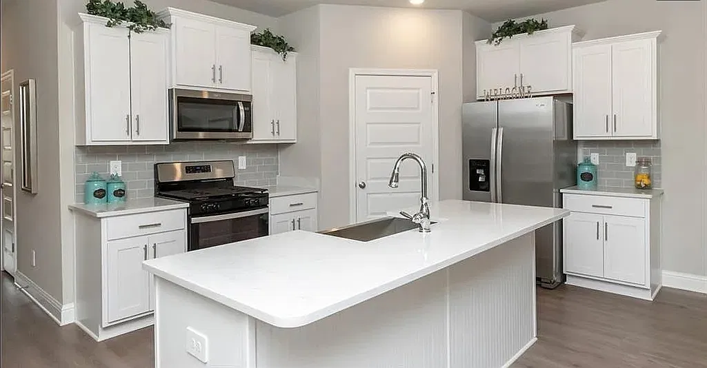 10530 Relic Road South - 1 — Photo 3