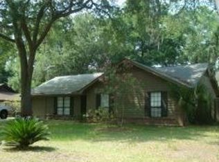 936 Mill Dr, Savannah, GA 31419