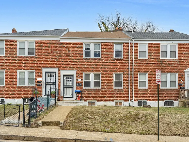 3706 W Franklin St — Photo 6