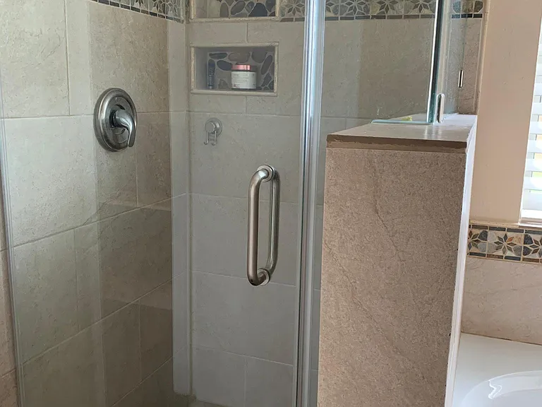 205 Mammoth Springs Ln — Photo 5
