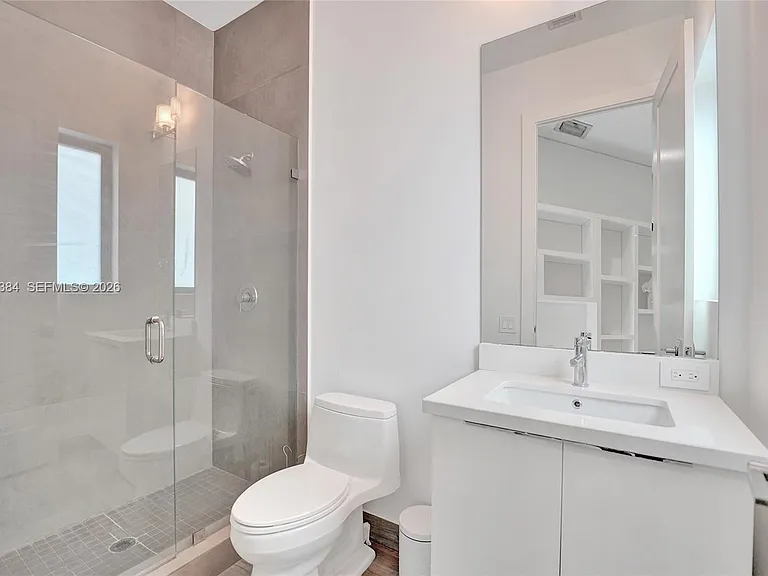 5742 Brookfield Cir E — Photo 15