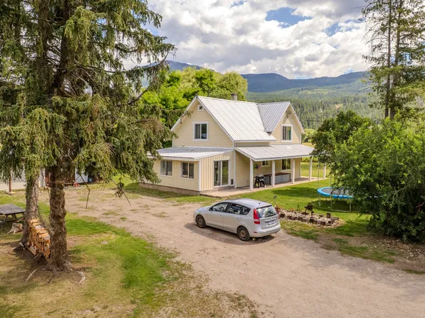 796 Salmon River Rd, Schuswap, BC V1E 3E9