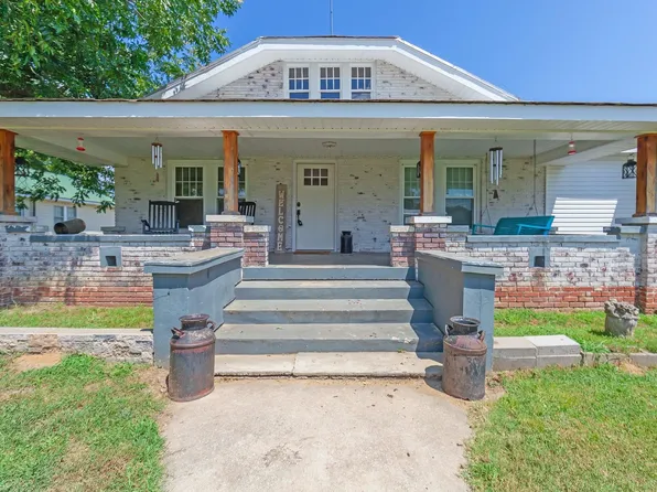 275 Main St, Hornsby, TN 38044