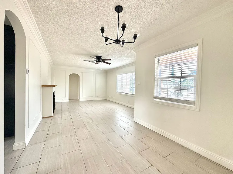 9666 Laurel Ave — Photo 13