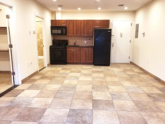 Rented by NY Space Finders Inc. | media 2