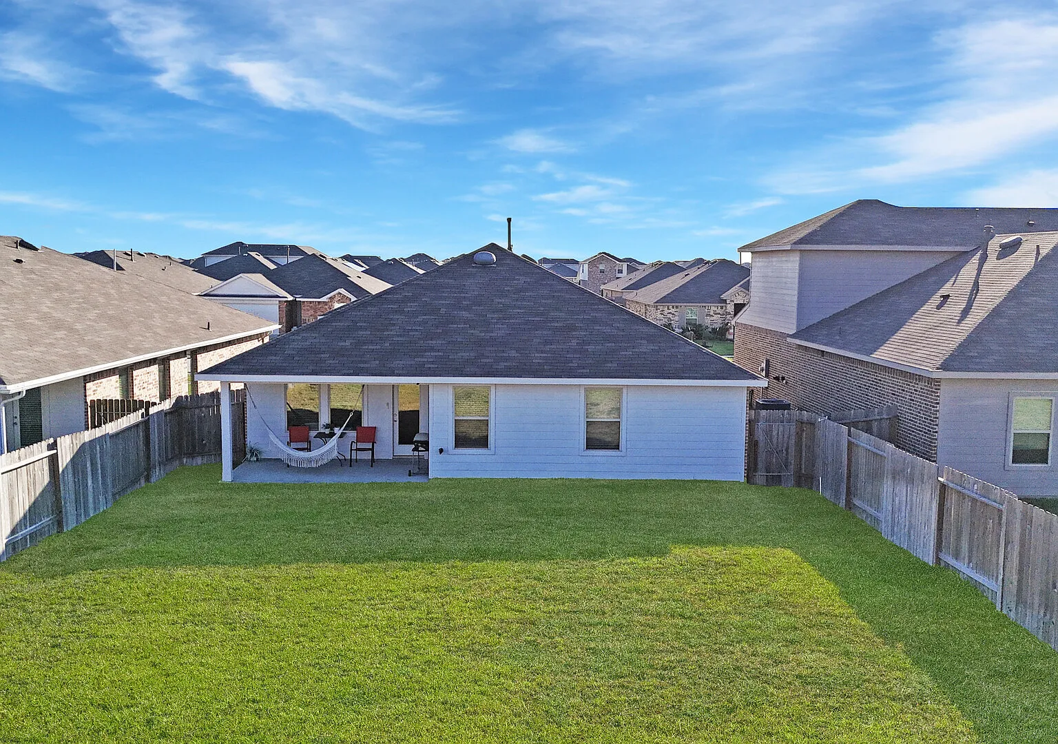 Modern Katy ISD Home with Quartz Countertops, Big Yard & Open Layout — Photo 3