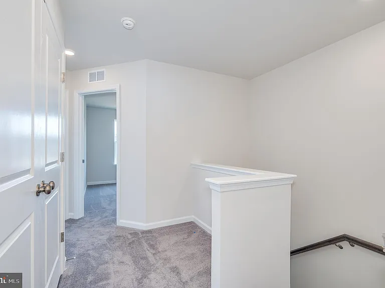 67 Swan Field Ave — Photo 33