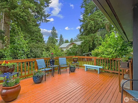 5th image of 19405 58th Avenue NE