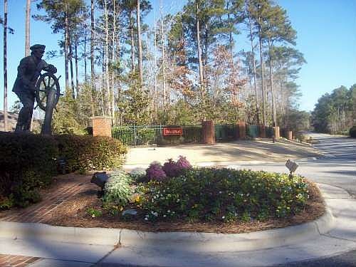1st image of 740 Beachwalk Dr