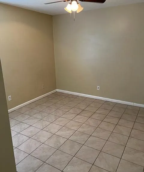 4332 Melinda Ave — Photo 3