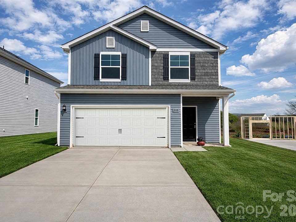 1st image of 203 Roxanna Ct