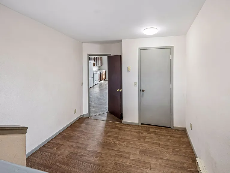 106 E 5th St #3 — Photo 12