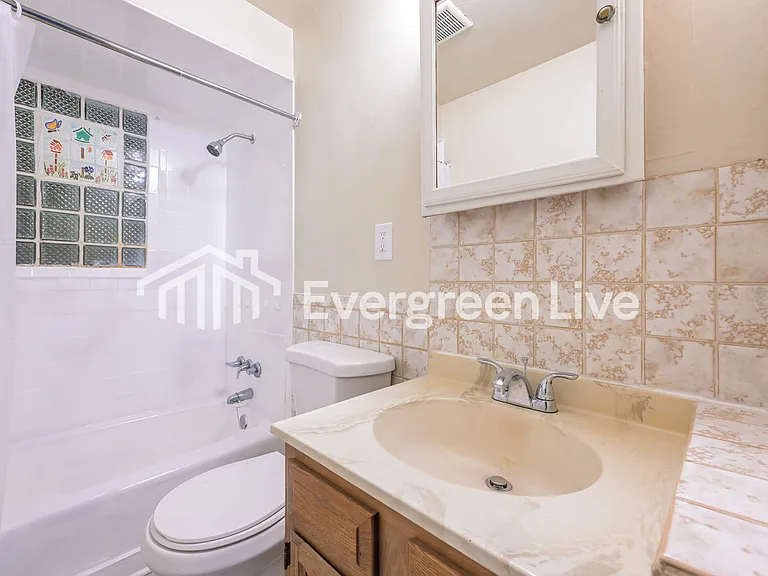 333 Foster Rd — Photo 14