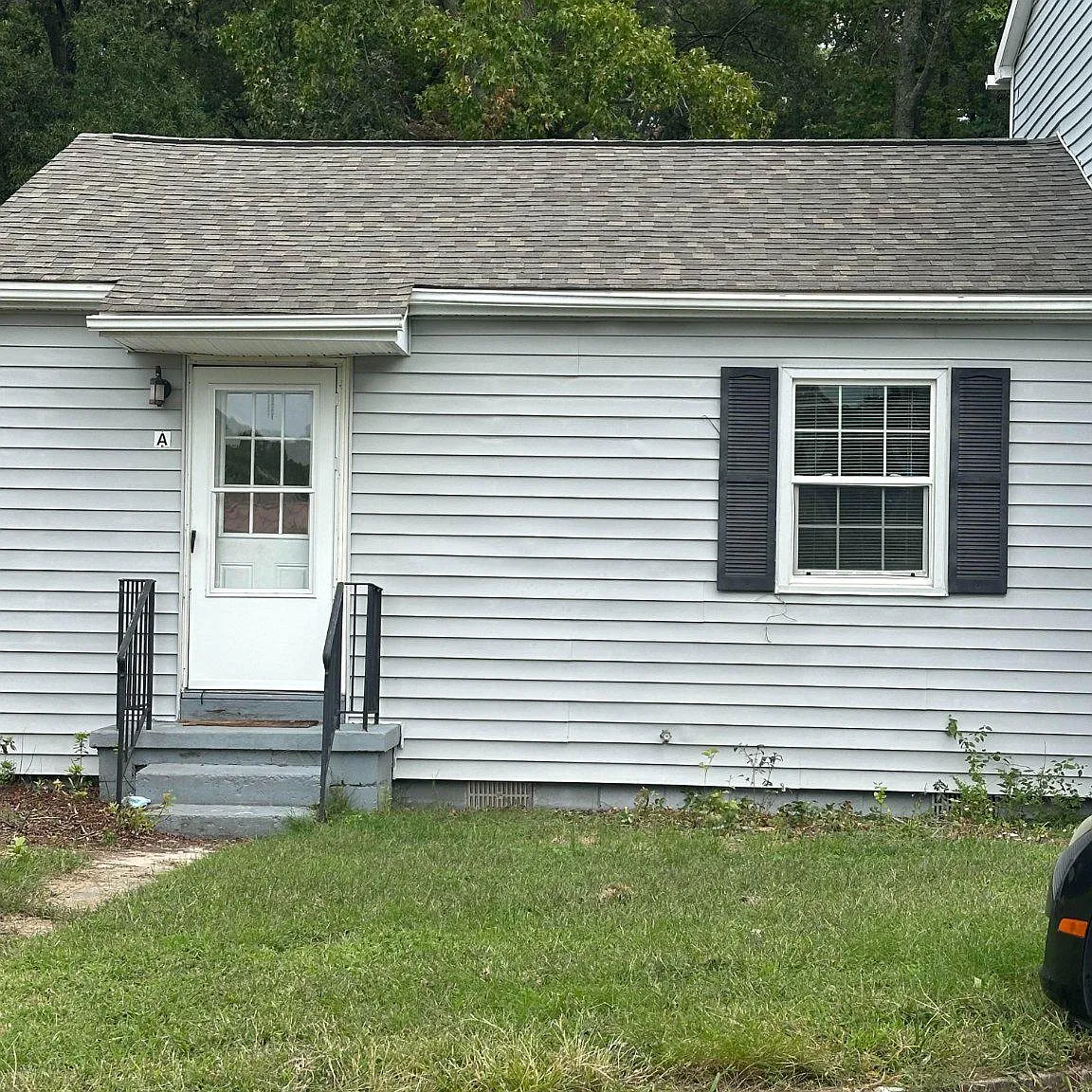 2 bed, 1.0 bath, $1,300 — Photo 1