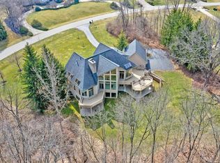 1650 White Oak Dr, Delaware, OH