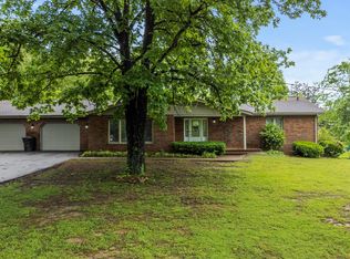 890 Ridge Rd, Gilbertsville, KY 42044