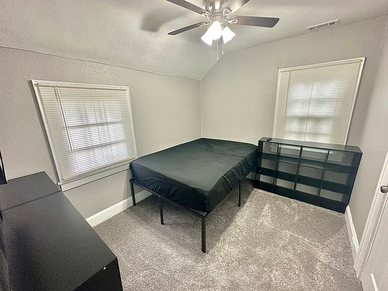 26 Afton Pkwy #1 — Photo 4