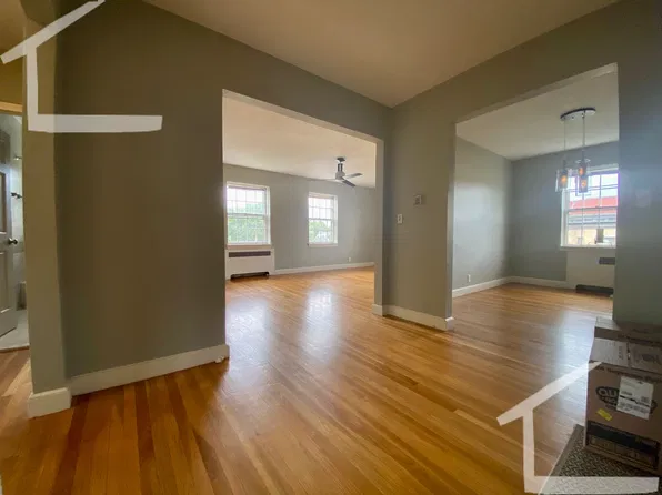 36 Browne St APT 5, Brookline, MA 02446