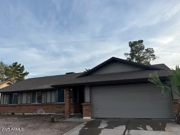 2215 E DRAGOON Avenue, Mesa, AZ 85204