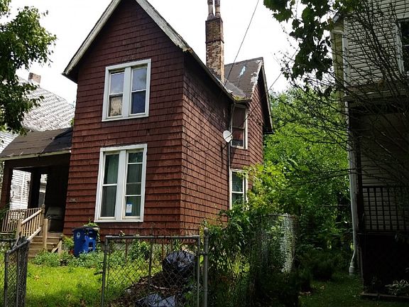 2nd image of 2205 E 36th St