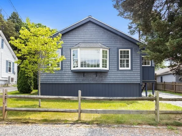 25 Cole St, Kingston, MA 02364