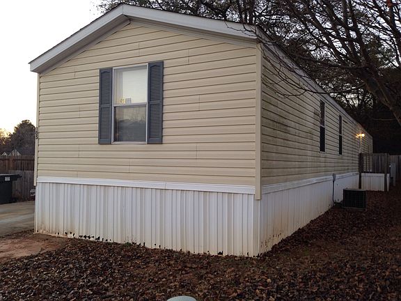 4th image of 105 Brianna Dr