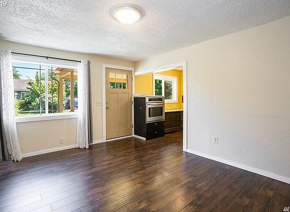 3rd image of 1209 S 11th Ave
