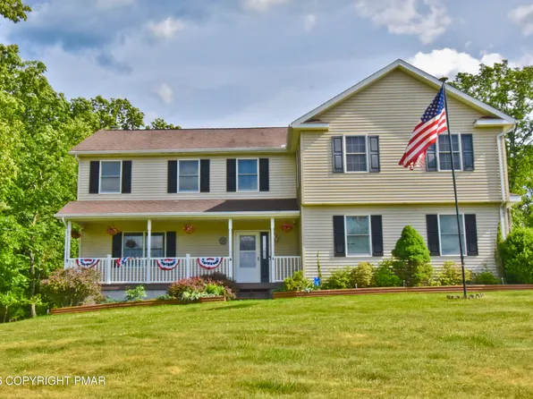 320 Ramblebush Rd, Stroudsburg, PA 18360