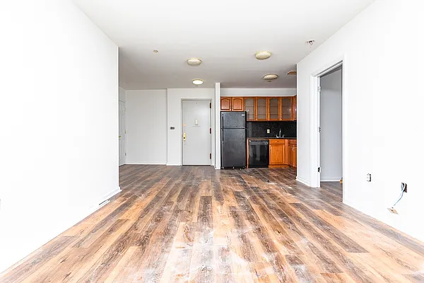 Rented by MySpaceNYC | media 17