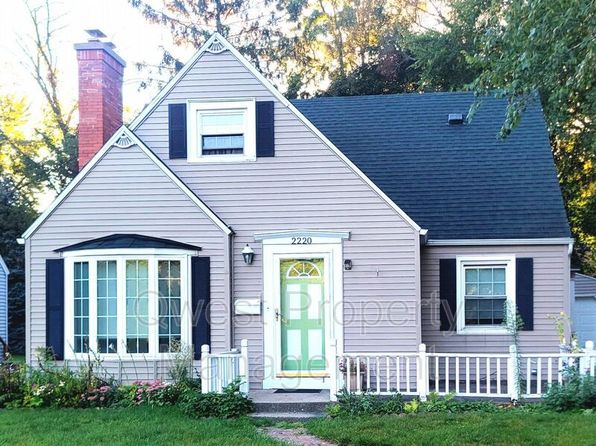 2220 Monroe Ave NW
