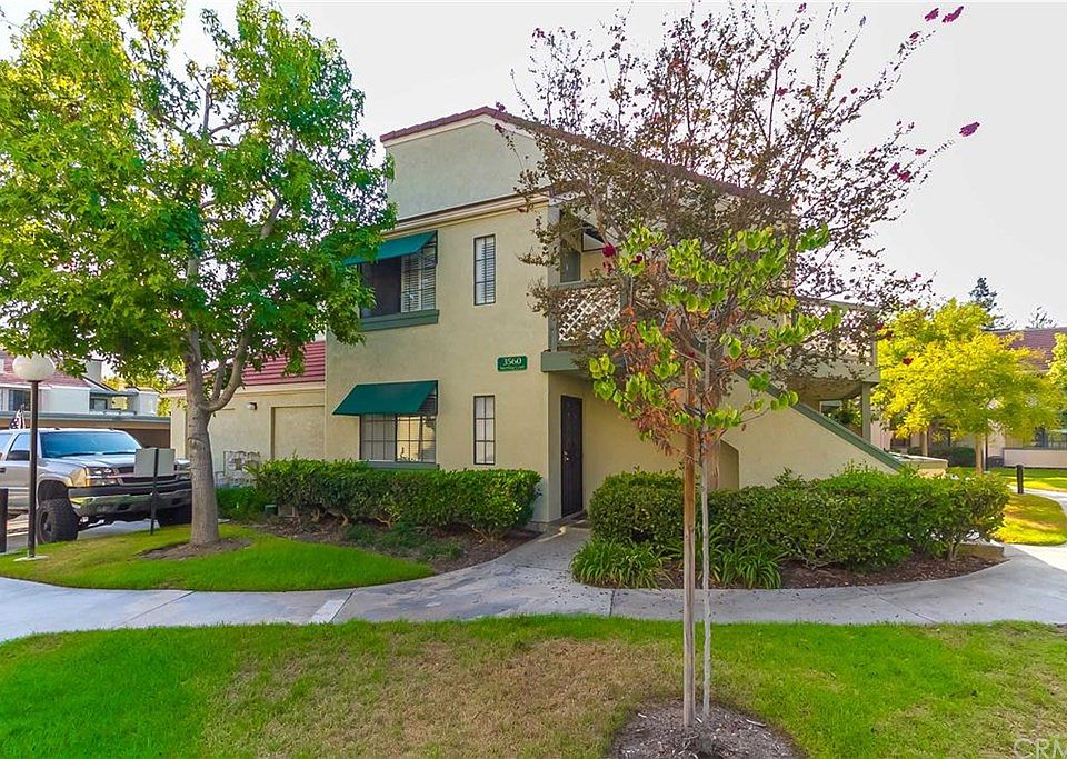 1st image of 3560 W Sweetbay Ct Unit B