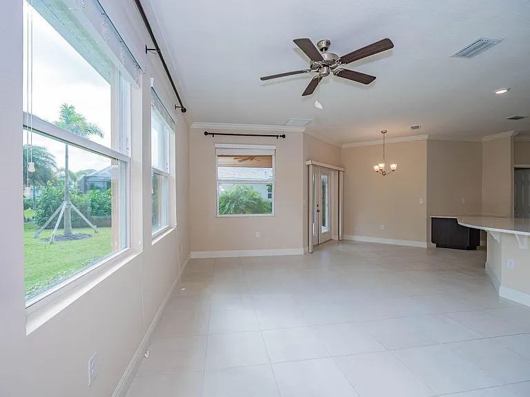 2576 Saint Lucia Cir — Photo 6