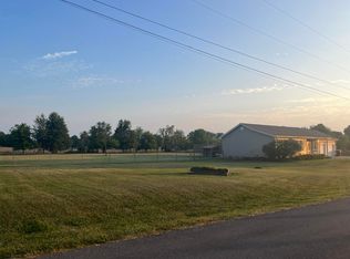 197 Gray Hawk Rd, Hustonville, KY 40437