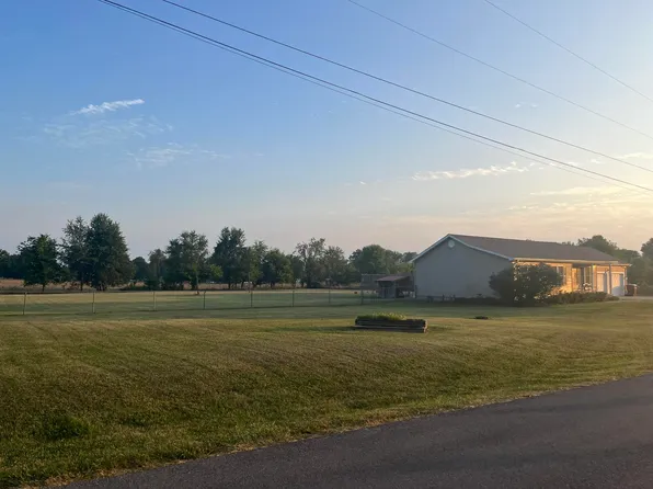 197 Gray Hawk Rd, Hustonville, KY 40437