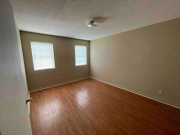 2nd image of 1005 Airport Rd #C6