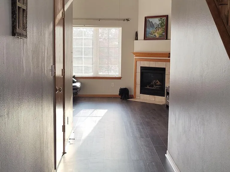 2120 Timber Ln — Photo 6