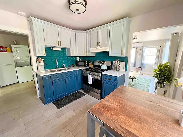 1519 Rollins Dr — Photo 38