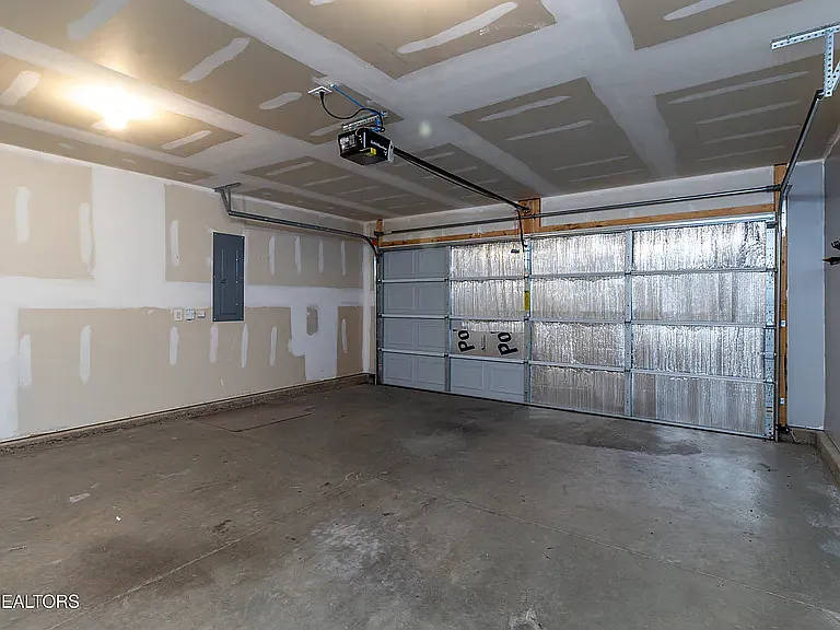 9420 Trout Lily Ln — Photo 22