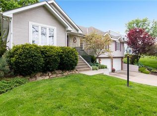 2710 N 26th St, Saint Joseph, MO 64506