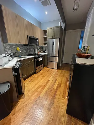 Rented by Hagstrom Management Inc | media 21