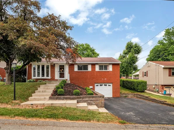 4828 Havana Dr, Pittsburgh, PA 15239