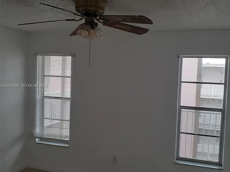 2800 NW 56th Ave #H404 — Photo 7
