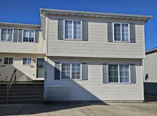 2348 Cherry Tree Ln, Coal City, IL 60416