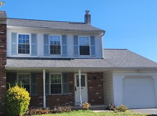 104 Stafford Cir, Lansdale, PA 19446