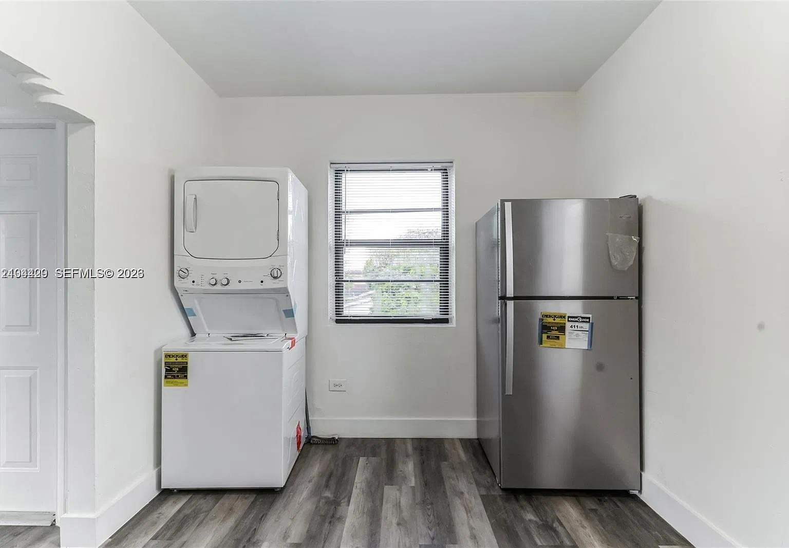 Bruce Terrace — Photo 4